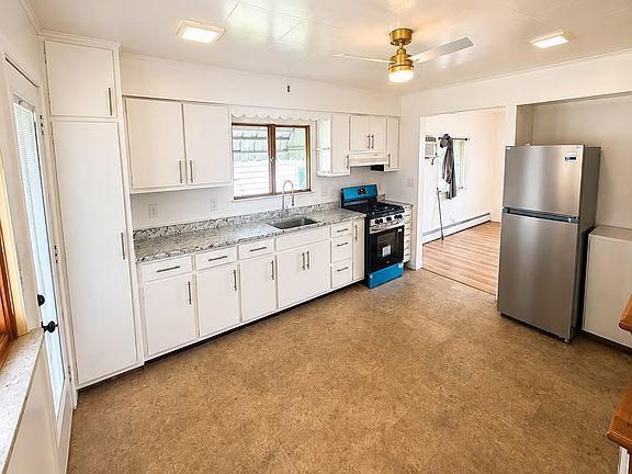 4th image of 529 Green St #1