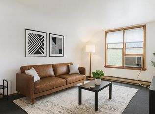 97 W 30th St #3, Bayonne, NJ 07002