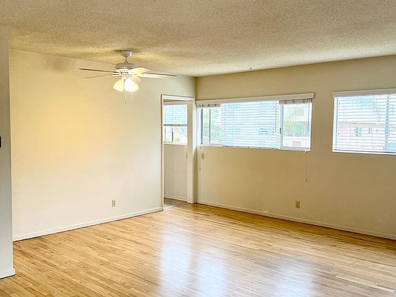 5th image of 1255 Armacost Ave #4