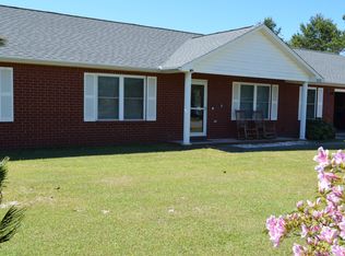 8649 Rio Vista Dr, Navarre, FL 32566