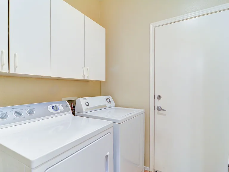 2173 Burris Hill Dr — Photo 14