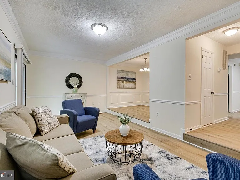 2373 Emerald Heights Ct — Photo 19