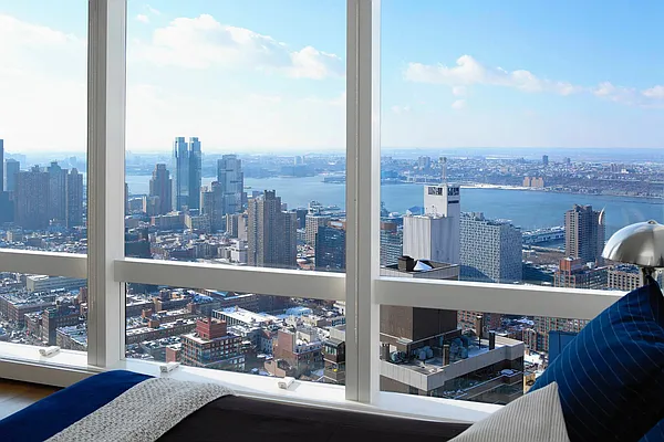 Sold by Keller Williams NYC | media 16