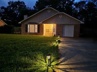 707 Timber Ridge Trl, Hinesville, GA 31313