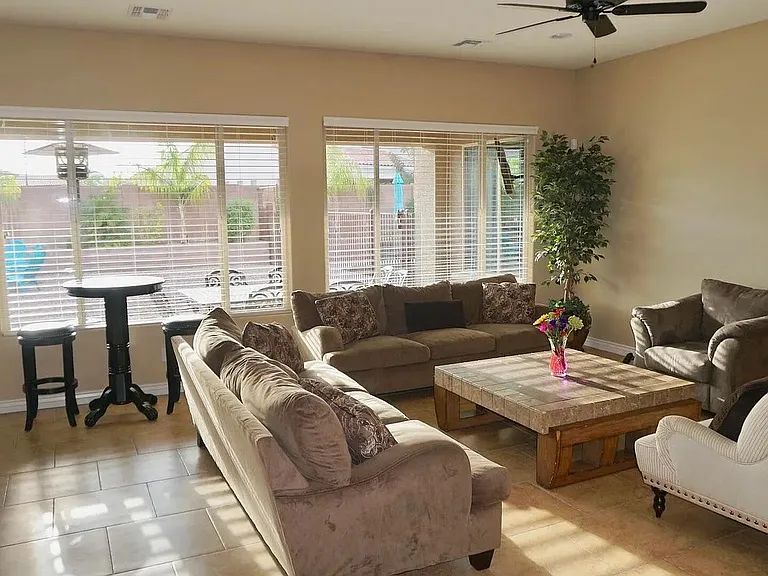 2267 E Tomahawk Dr — Photo 43