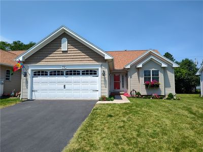 112 Stewart Pl, Canandaigua, NY, 14424