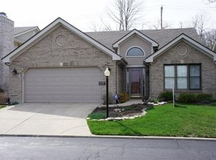 7279 Hartcrest Ln, Dayton, OH 45459