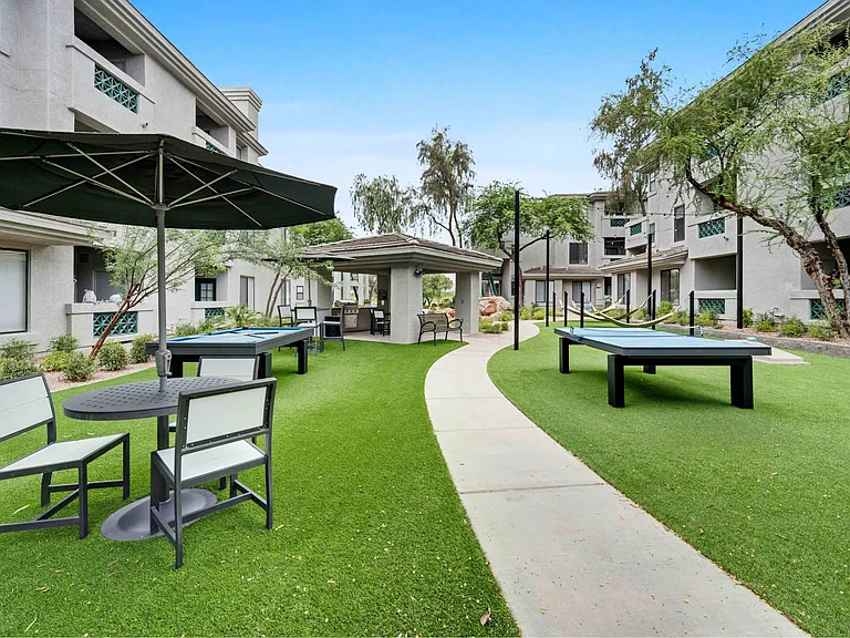 The Nines at Kierland — Photo 38
