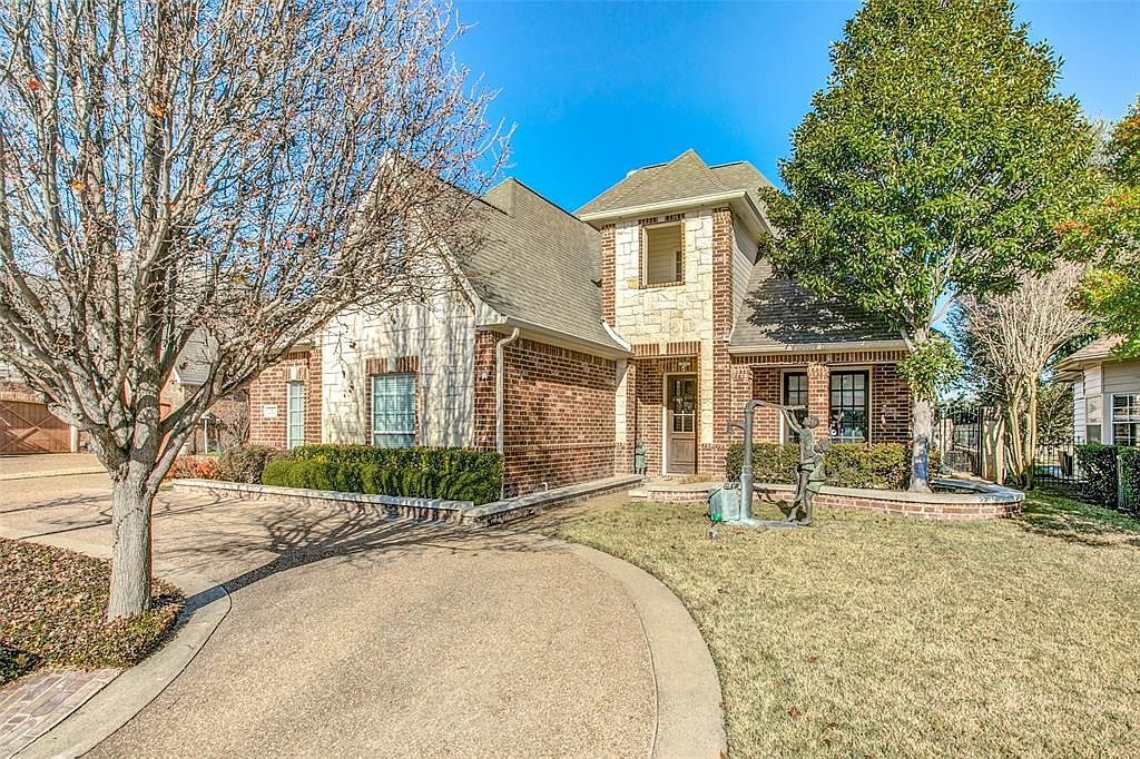 2913 Oak Point Dr, Garland, TX 75044 | Zillow