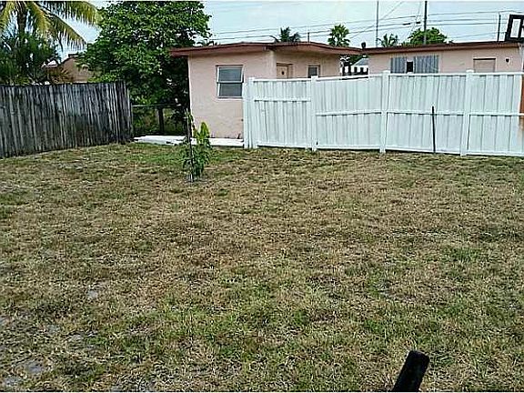 5th image of 5426 Flagler St