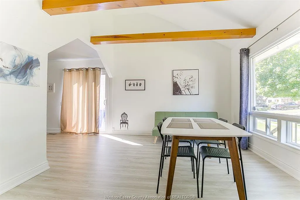 2 bed, $1,550 — Photo 3