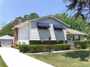 6004 Gilmere Dr, Brookpark, OH 44142