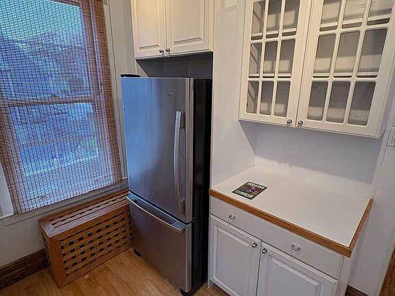 2nd image of 50 Edgewood Ave #2B