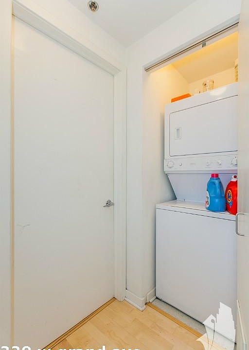 1st image of 330 W Grand Ave #1616