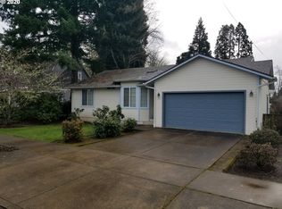 333 E Washington Ave, Cottage Grove, OR 97424