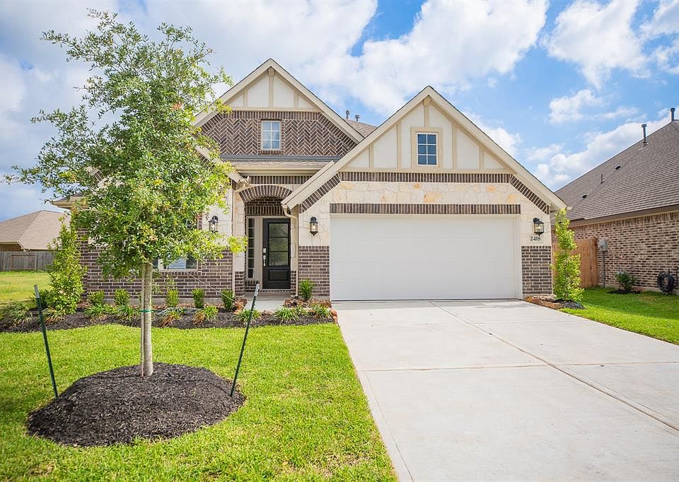 1st image of 2418 Ocean Pass Ln