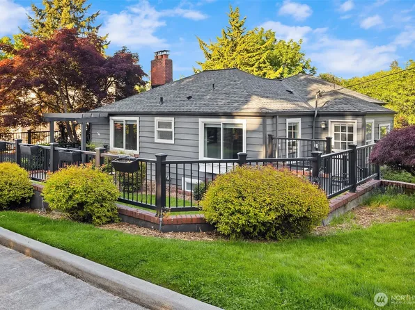 2702 4th Avenue W, Seattle, WA 98119