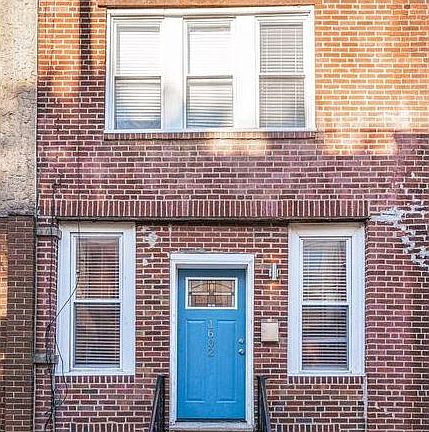 2nd image of 1602 S Etting St