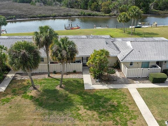 3rd image of 11668 W Bayshore Dr