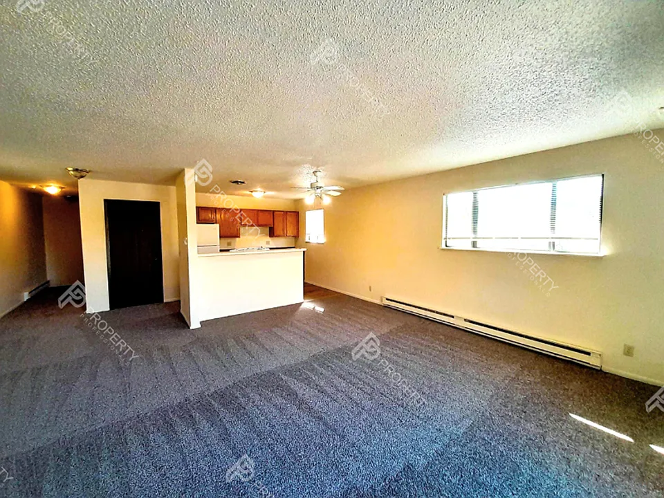 867 Birch Ave
