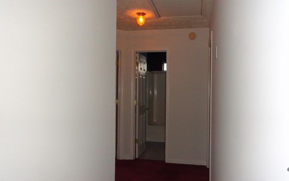 5th image of 834 Sweetwater Way