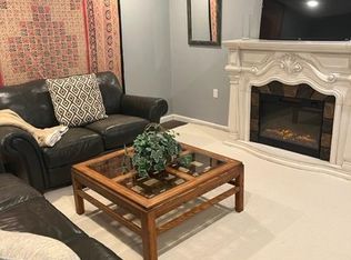 2357 Locust Grove Cir NE, Roanoke, VA 24012