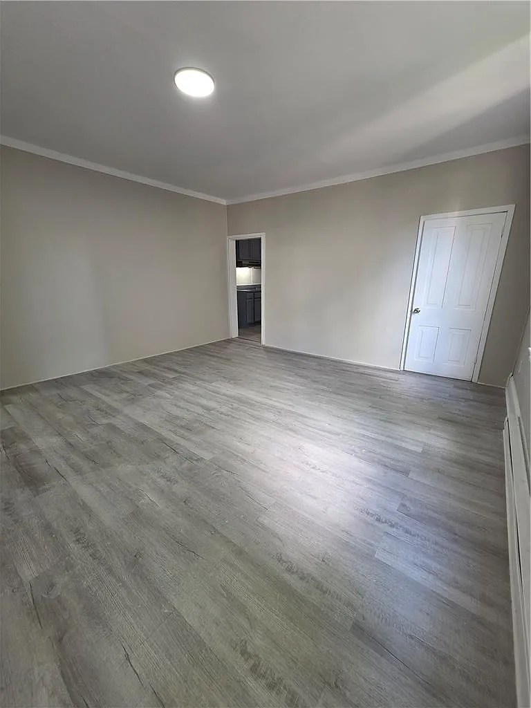 2 bed, 1.0 bath, 1020 sqft, $1,350 — Photo 4