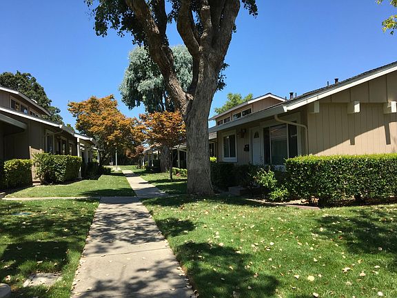 4th image of 10145 Swan Oak Ln
