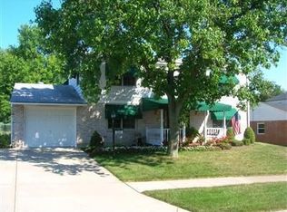 7022 Klyemore Dr, Dayton, OH 45424