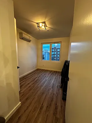 Rented by Nooklyn NYC LLC | media 25