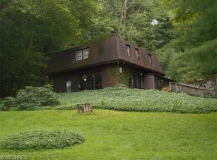 8157 Autumn Rd SW #202, Bowerston, OH 44695