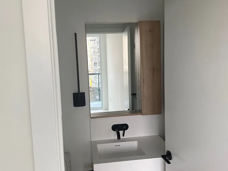 117 Broadway Ave #1407 — Photo 11