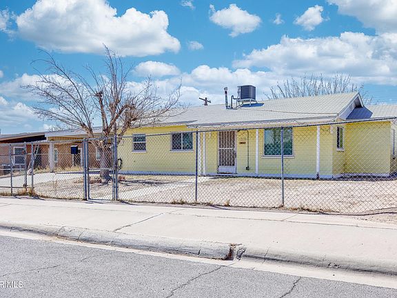 3rd image of 1123 Alaska St