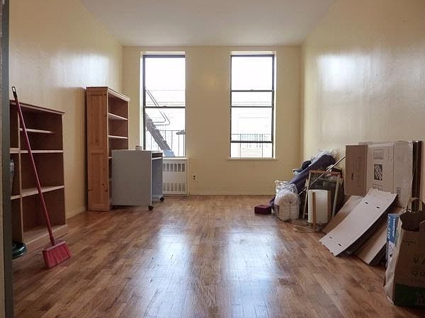 1st image of 284 Eastern Pkwy APT 1D