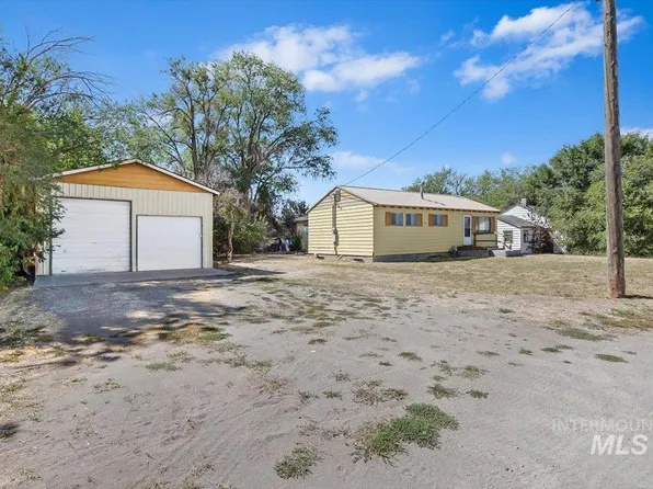 342 Railroad Ave W, Hansen, ID 83334