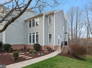 1207 Weatherstone Ct, Reston, VA 20194