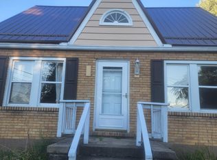 1223 Chestnut St, Monaca, PA 15061