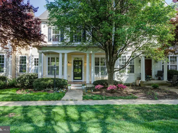 542 Gentlewood Sq, Purcellville, VA 20132