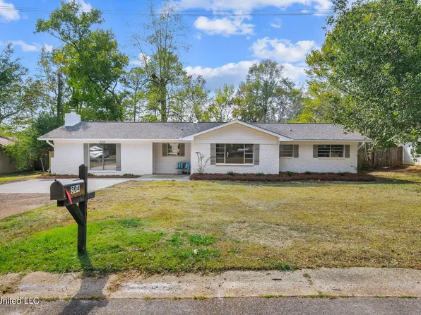 304 Bomar St, Brandon, MS 39042