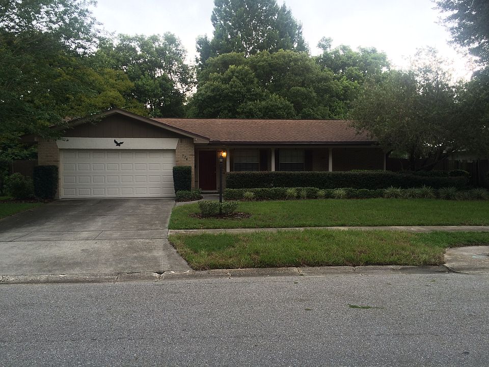 1st image of 776 Forest Glen Ct