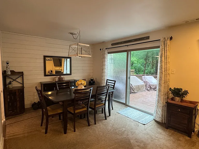 55 Dorset Ct — Photo 8