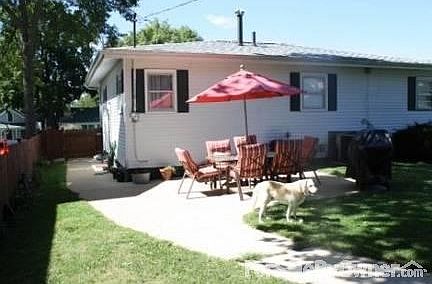2nd image of 1111 Orleans Ave