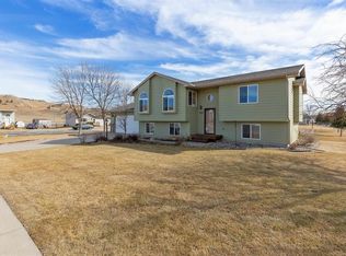 8513 Stables Dr, Piedmont, SD 57769