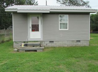 1801 S College St, Stuttgart, AR 72160