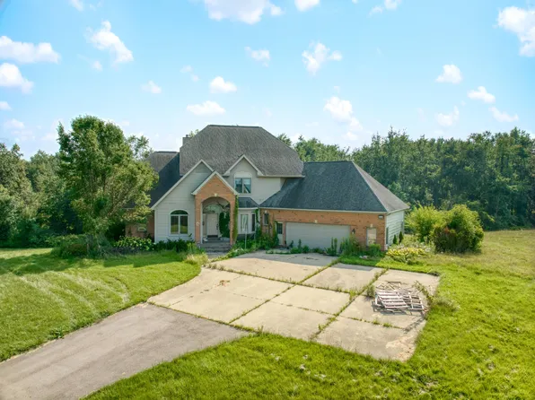 7973 Dillon Hwy, Hudson, MI 49247