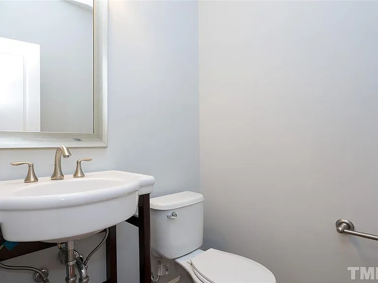 377 Durants Neck Ln — Photo 12