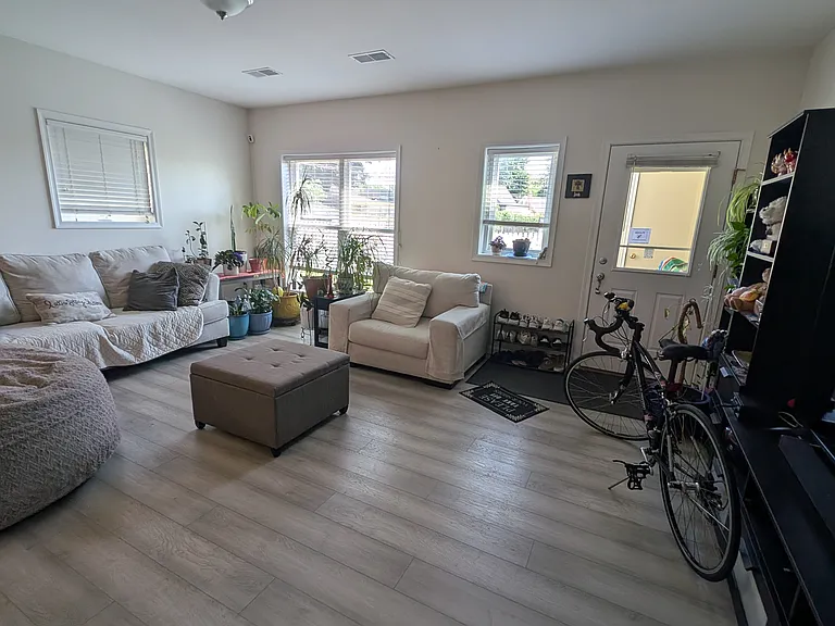 641 Fairview Ave — Photo 10