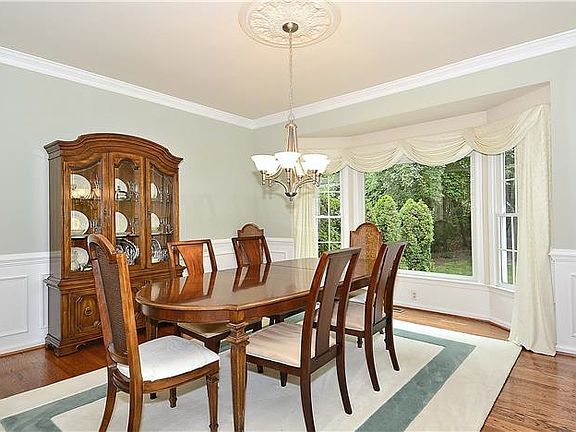 4th image of 12816 Monroe Manor Dr