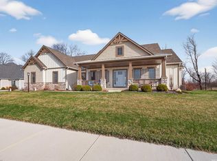 930 Cascata Trl, Huntertown, IN