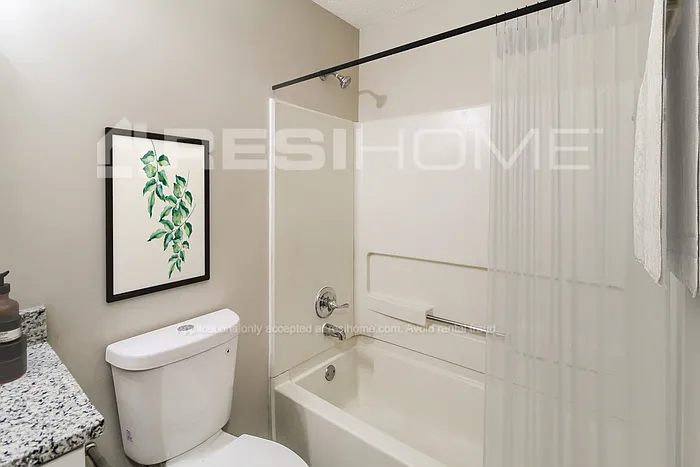 2084 Charles Cudd Ct — Photo 12